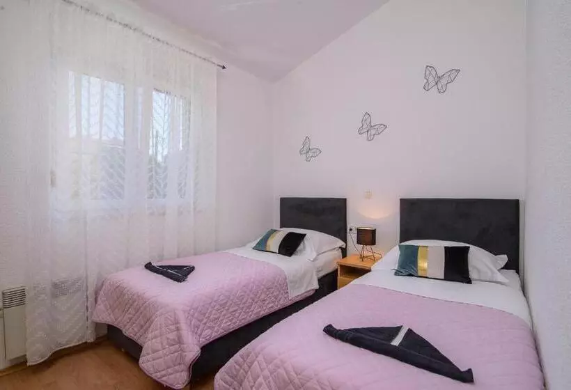 Fotos del hotel Apartments Kasalo:  18