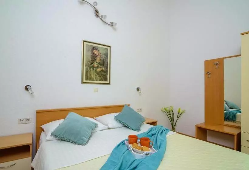 Apartments Kasalo