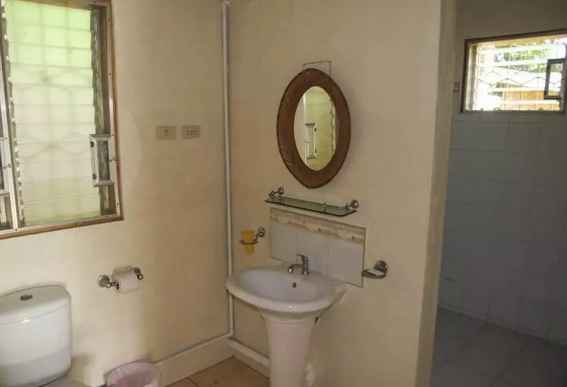 Fotos del hotel Isla Hayahay Beach Resort And Restaurant:  15