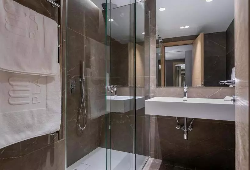 Fotos del hotel Mona Plaza:  6