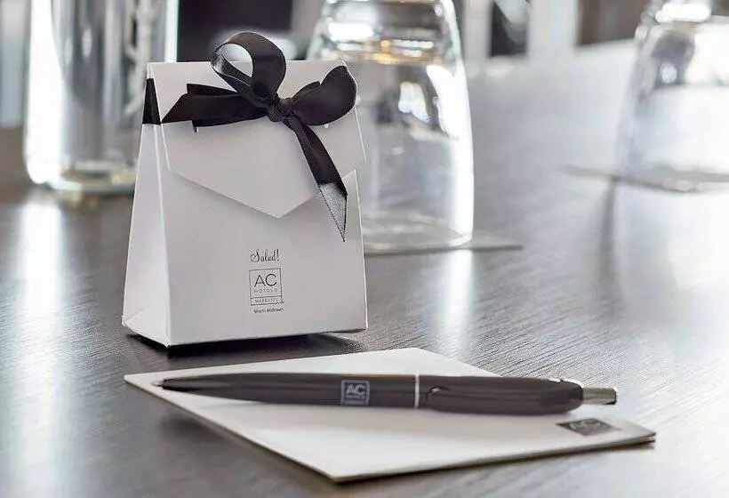 Fotos del hotel Ac  Miami Wynwood:  18