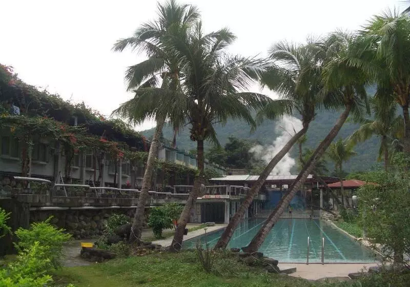 Ayawan Hot Spring Resort