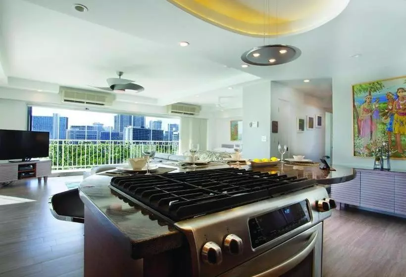 Fotos del hotel Waikiki Shore By Outrigger:  2