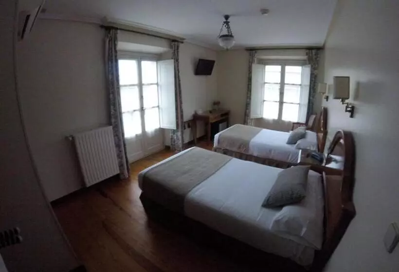 Fotos del hotel Asturias:  17