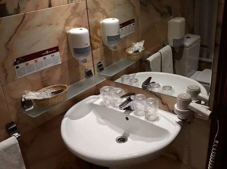 Fotos del hotel Eth Pomer:  12