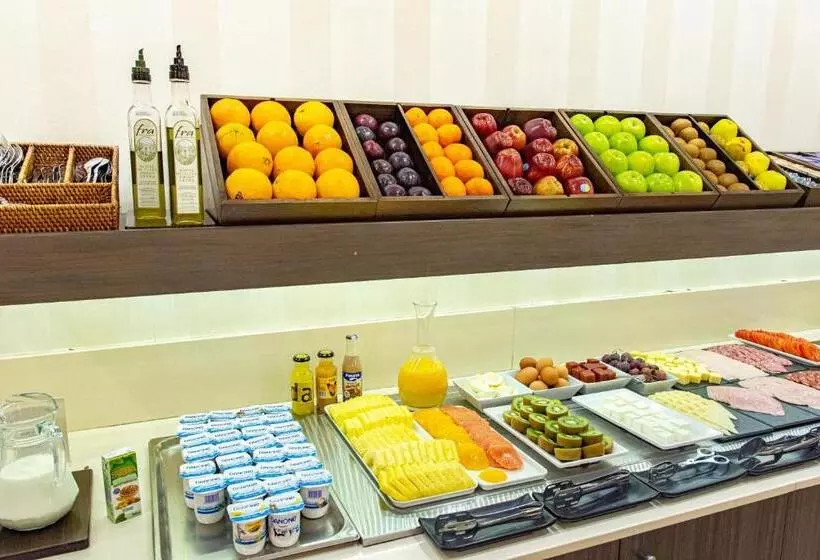 Fotos del hotel Maestranza:  8