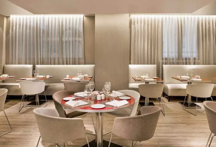 Fotos del hotel Nh Collection Lisboa Liberdade:  25