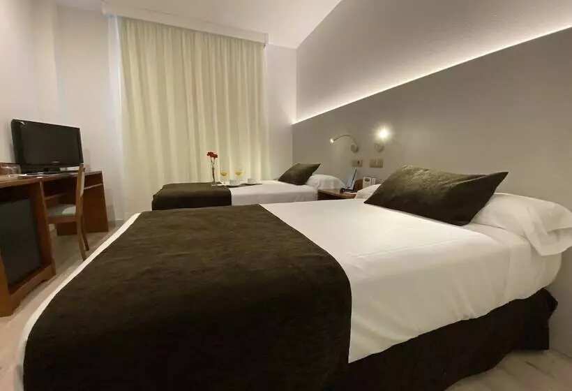 Fotos del hotel Ponferrada Plaza:  16