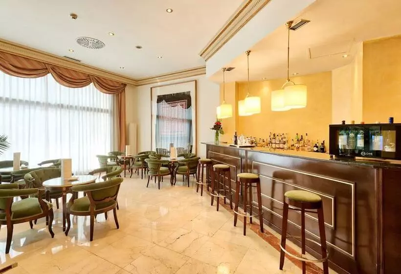 Fotos del hotel Roger De Llúria:  5