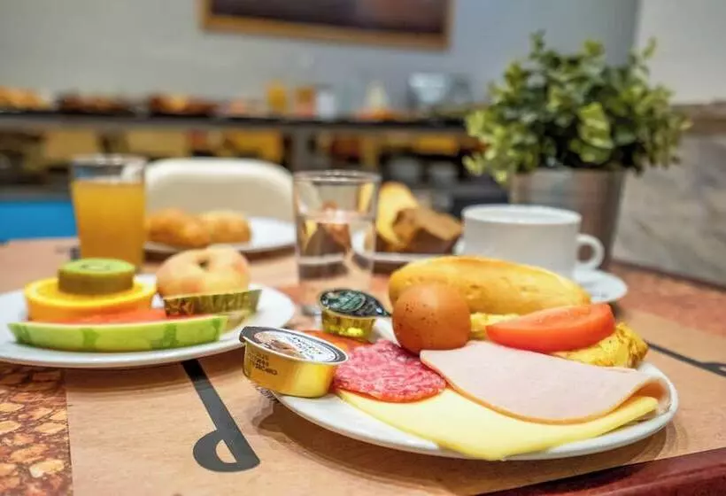 Fotos del hotel Yit Conquista De Toledo:  7