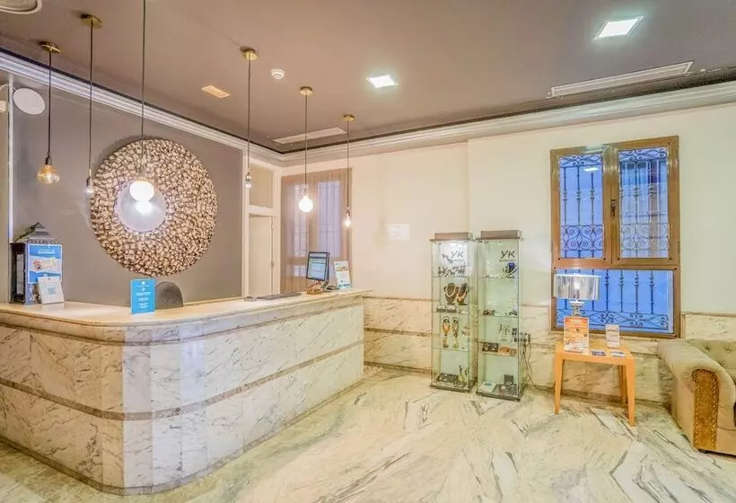 Fotos del hotel Yit Conquista De Toledo:  4