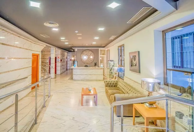 Fotos del hotel Yit Conquista De Toledo:  3