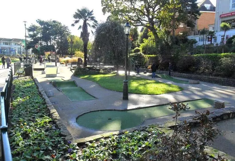 Fotos del hotel Cecil Court Hotel:  2