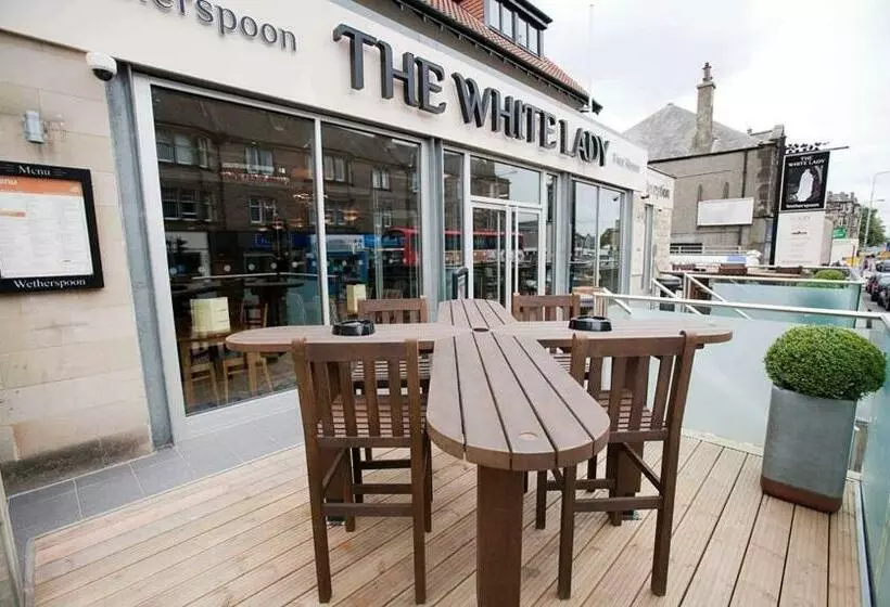 Fotos del hotel The White Lady Wetherspoon:  12