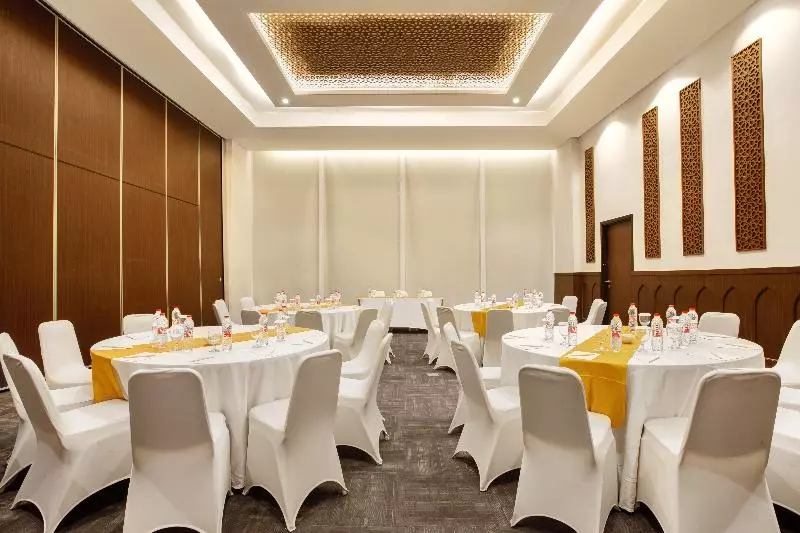 Fotos del hotel Santika Gresik:  5