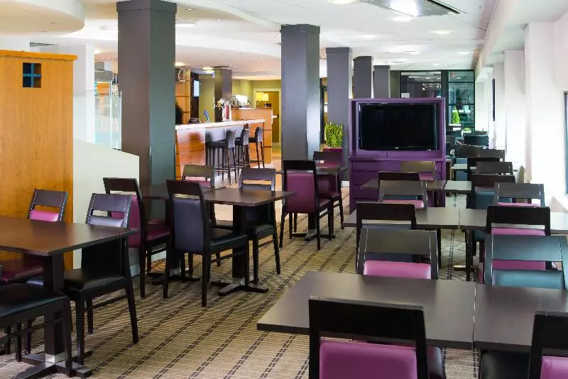 Fotos del hotel Holiday Inn Express - Glasgow - City Ctr Riverside, An Ihg:  14