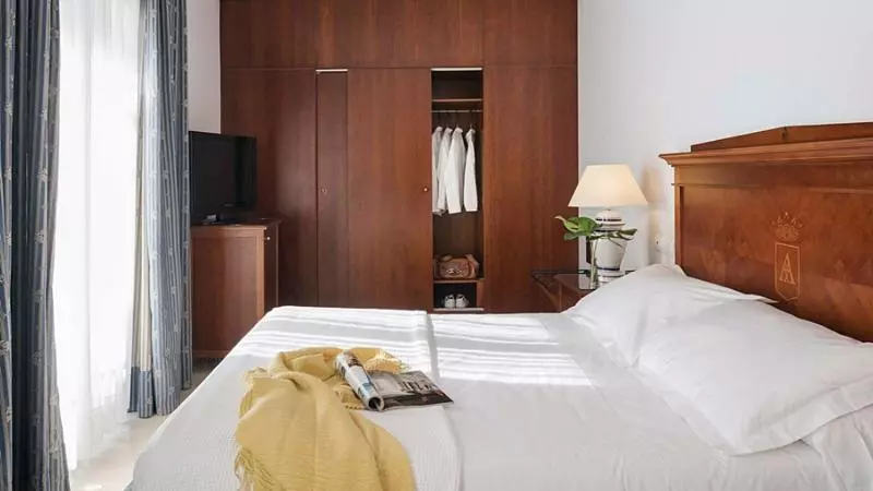 Fotos del hotel Rey Alfonso X:  6