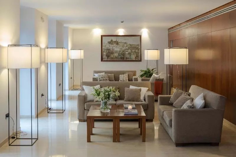 Fotos del hotel Rey Alfonso X:  14