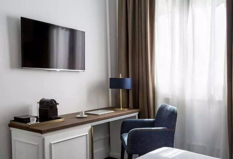 Fotos del hotel Midmost By Majestic  Group:  20