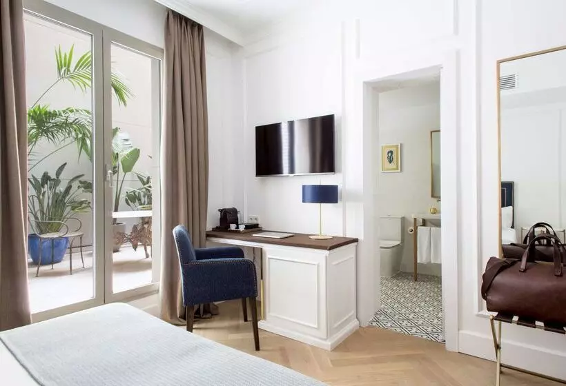 Fotos del hotel Midmost By Majestic  Group:  18