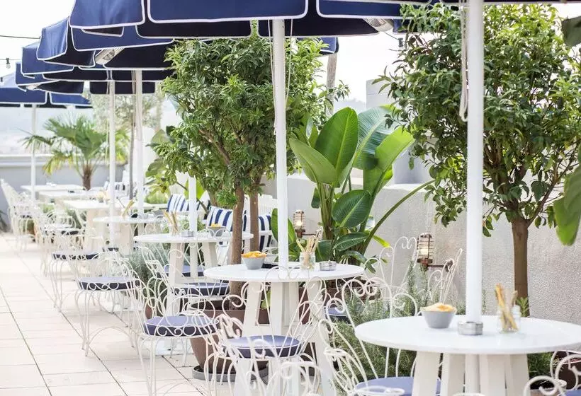 Fotos del hotel Midmost By Majestic  Group:  6