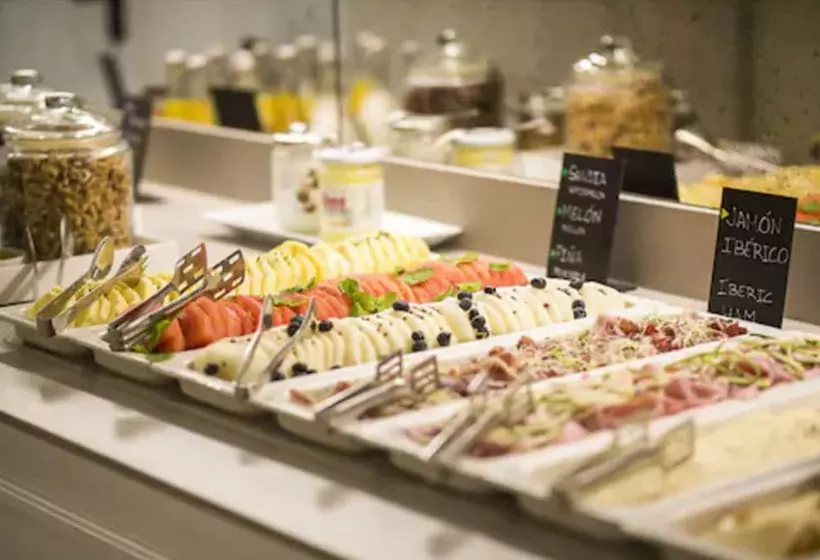 Fotos del hotel Midmost By Majestic  Group:  3