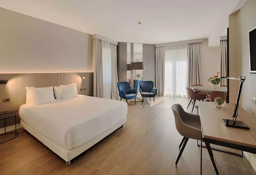 Fotos del hotel Nh Roma Villa Carpegna:  5