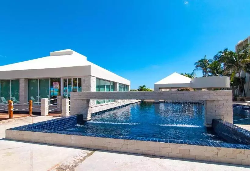Solymar Condo By Casago