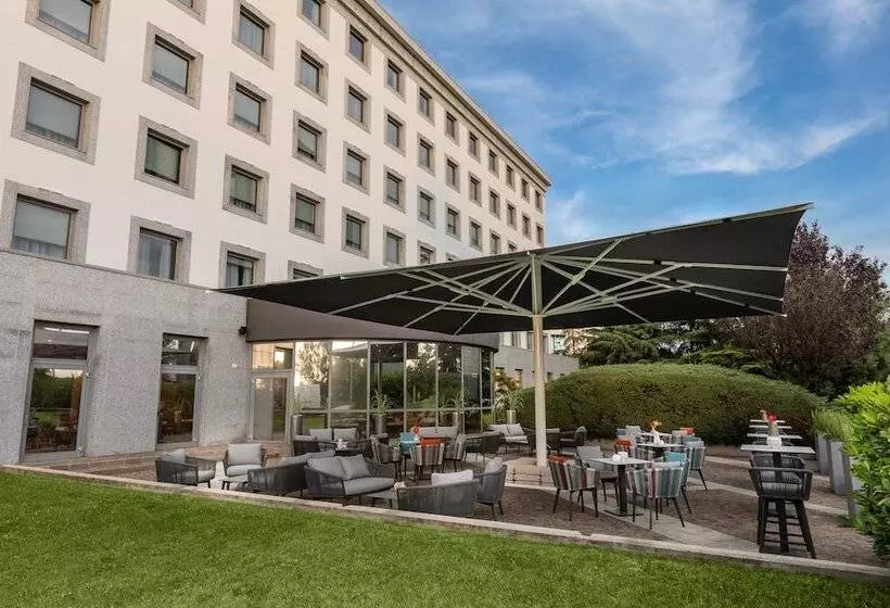 Fotos del hotel Leonardo Hotel Verona:  8