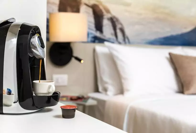 Fotos del hotel Leonardo Hotel Verona:  2