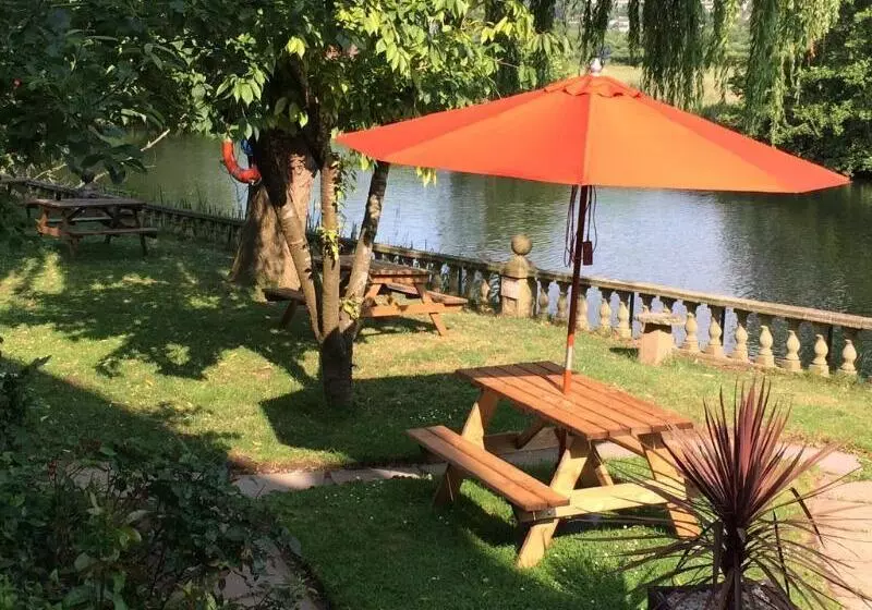 Fotos del hotel Old Mill Hotel & Lodge:  18