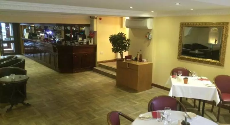 Fotos del hotel Old Mill Hotel & Lodge:  21