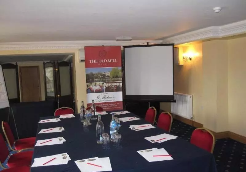 Fotos del hotel Old Mill Hotel & Lodge:  4