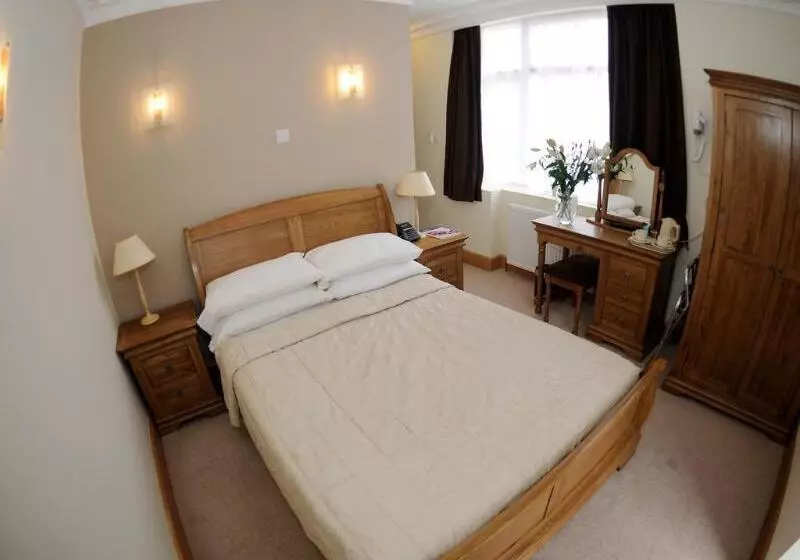 Fotos del hotel Old Mill Hotel & Lodge:  7