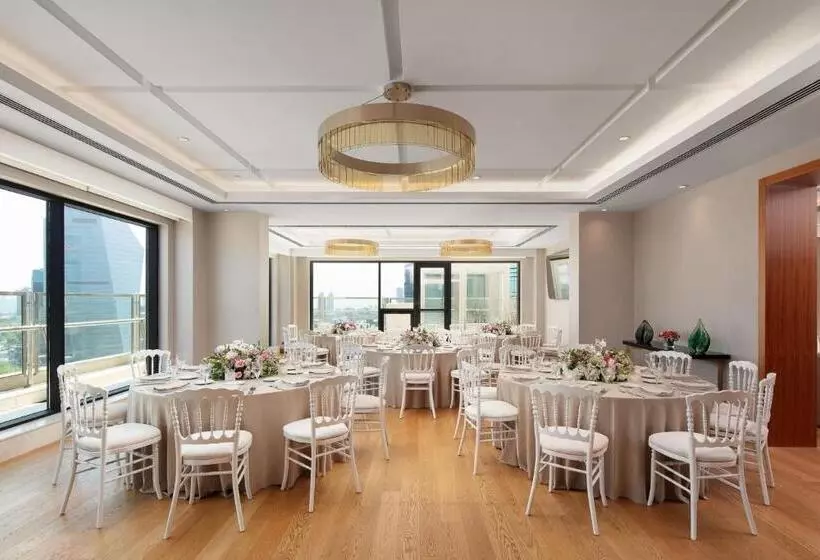 Fotos del hotel Mövenpick Hotel Istanbul:  3