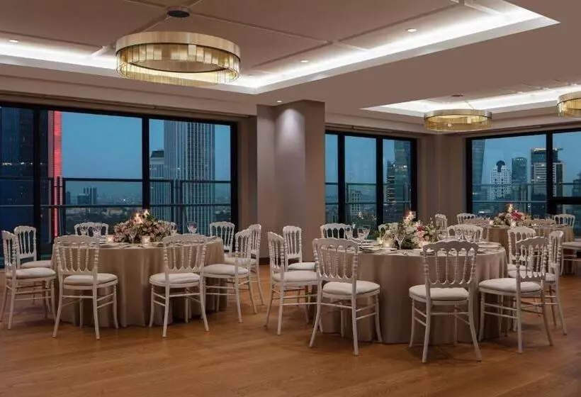 Fotos del hotel Mövenpick Hotel Istanbul:  15