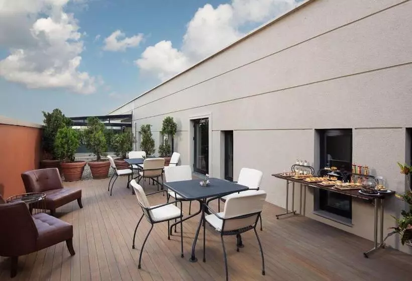 Fotos del hotel Mövenpick Hotel Istanbul:  6