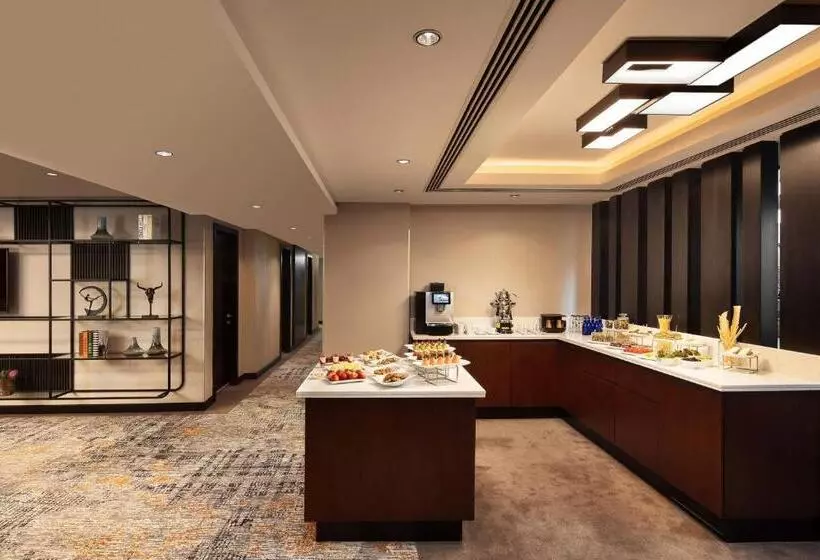 Fotos del hotel Mövenpick Hotel Istanbul:  23