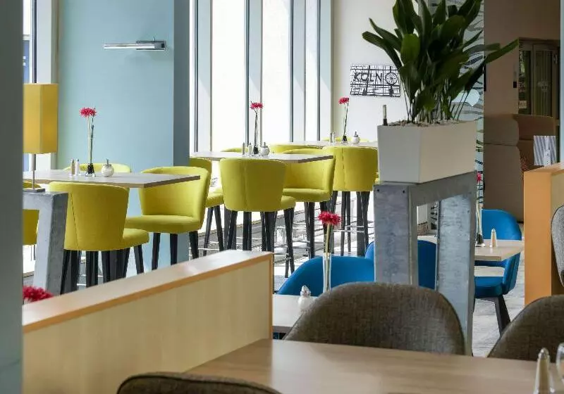 Fotos del hotel Novotel Köln City:  8