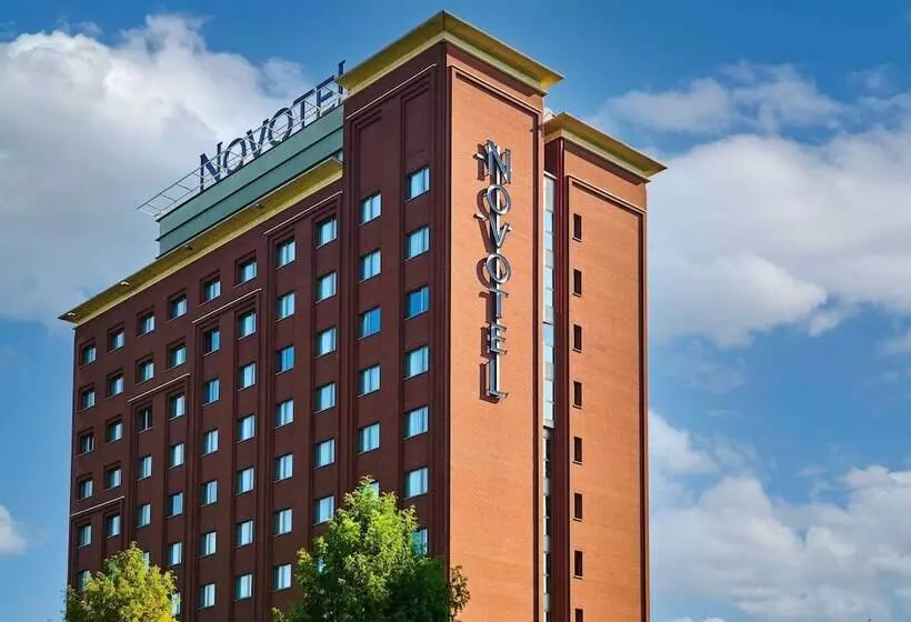 Fotos del hotel Novotel Torino Corso Giulio Cesare:  7