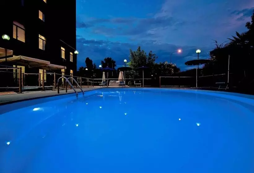 Fotos del hotel Novotel Torino Corso Giulio Cesare:  2