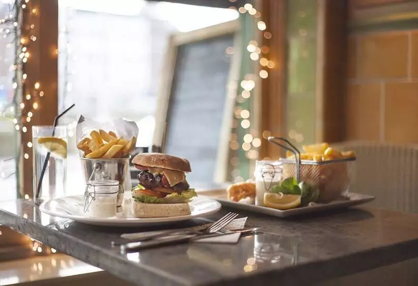 Fotos del hotel Arlington  O Connell Bridge:  2