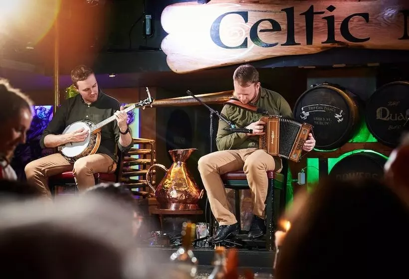 Fotos del hotel Arlington  O Connell Bridge:  9