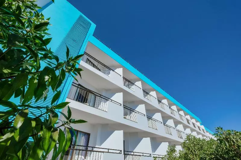 Fotos del hotel Azuline Es Mar Amantis & Ii:  36