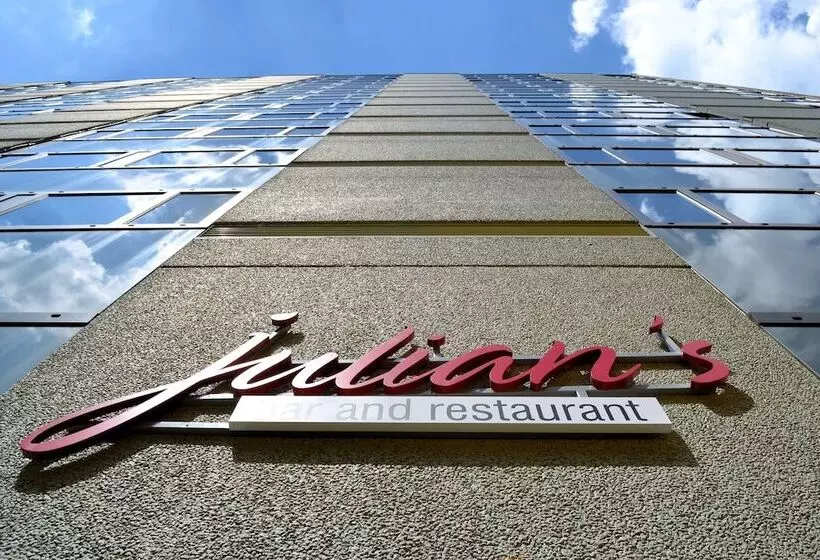 Fotos del hotel Courtyard By Marriott Düsseldorf Seestern:  8