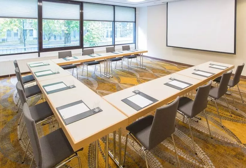 Fotos del hotel Courtyard By Marriott Düsseldorf Seestern:  7