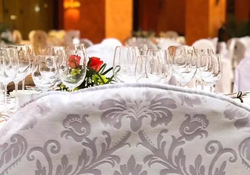 Fotos del hotel Europe Villa Cortes Gl:  25