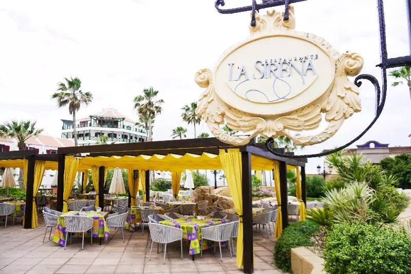 Fotos del hotel Europe Villa Cortes Gl:  17