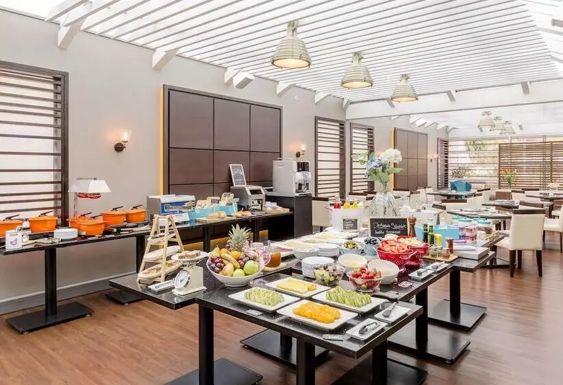 Fotos del hotel Four Points By Sheraton Santiago:  24