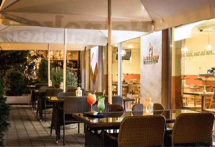 Fotos del hotel Leonardo  Budapest:  17